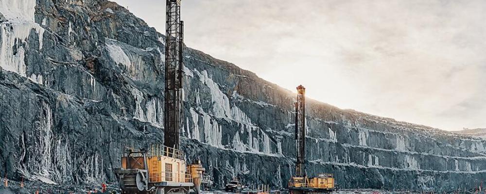 Boliden Kevitsa is a multimetal mine in Sodankylä, northern Finland. Its main products are copper and nickel concentrates containing platinum, palladium, gold and cobalt. The image shows Kevitsa’s electric drill rigs. Photo: Boliden media bank.