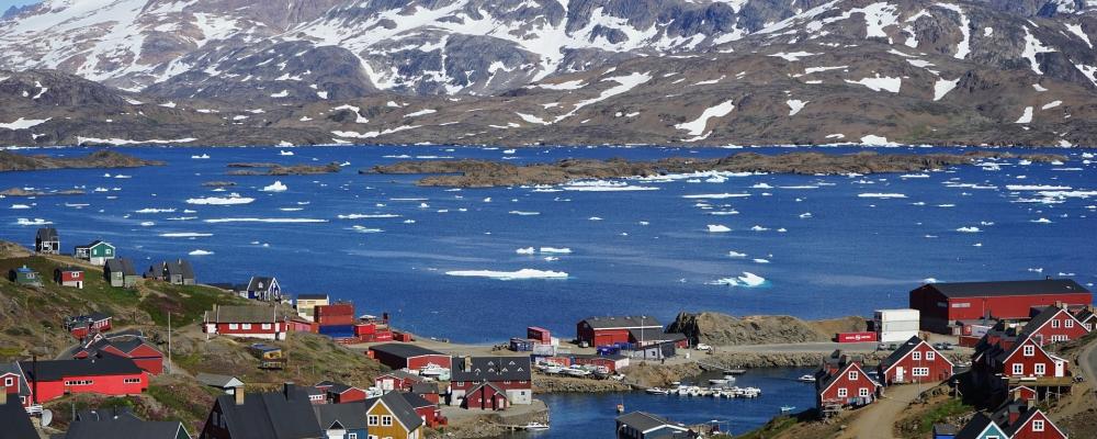 The village of Tasiilaq in Greenland. An American company is now developing a rare earth supply chain on the island. Photo: Creative Commons Licence. Credit: Barni1.