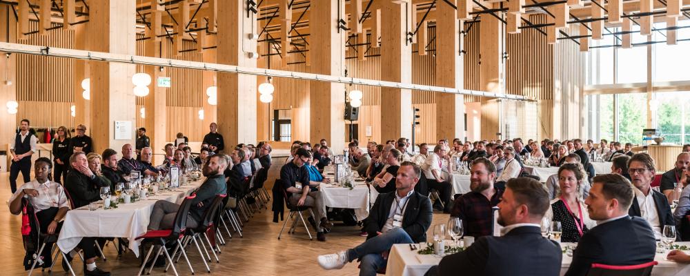 By combining world-class local gastronomy, international entertainment, and strategic networking, the expo creates an arena where relationships are built at the dinner table as much as on the trade fair floor. Photo: Euro Mine Expo