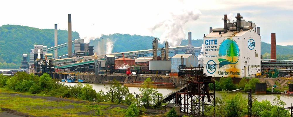 U.S. Steel Clairton Works in Clairton, Pennsylvania. Photo: Wikipedia Commons Lic. Credit: Roy Luck / U.S. Steel Clairton Works.