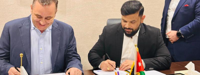  Metso and IMDI signing LCS contract in Jordan. Photo: Metso