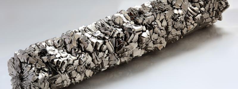 Major operating gains support the potential for lower unit costs, higher titanium throughput, and a modular capital-efficient expansion pathway.  Titanium. Photo: Alchemist-hp/Wikimedia Commons