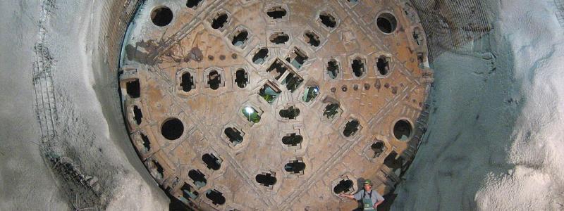 Tunnel boring maching (TBM). Photo: Cooper.ch/Wikimedia Commons