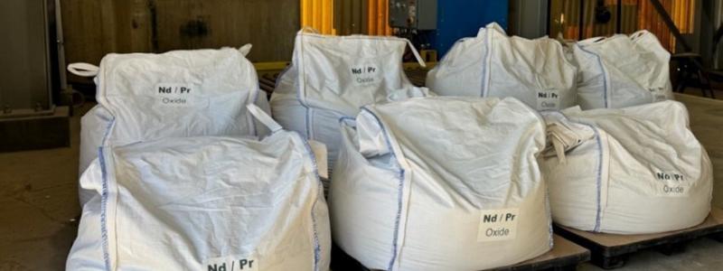 One tonne ‘supersacks’ of finished NdPr oxide produced at Energy Fuels’ White Mesa Mill in Utah. Photo: CNW Group/Energy Fuels Inc.)
