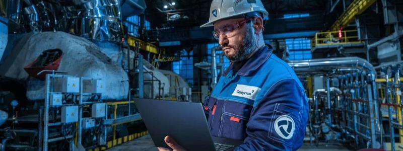 Image caption: Steel demand in Russia has fallen sharply. The image shows workers at a Russian steel company. Photo: Severstal. Credit: Kristina Kormilitsyna.