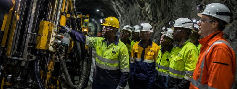 Technical instruction in a mine. An AI-generated image. Copyright: Conventus