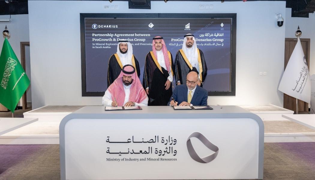 Standing: Matar Al Harthi, Executive Vice President of National industrial Development; His Excellency Eng. Turki Abdulrahman Albatain, Deputy Minister of Mining Development; Abdulrahman AlBelushi, Deputy Minister of Mineral Resources. Seated: Omar Alramah, CEO & President of ProGrowth; Serafino Iacono, Executive Chairman of Denarius Metals. Photo: CNW Group/Denarius Metals Corp.