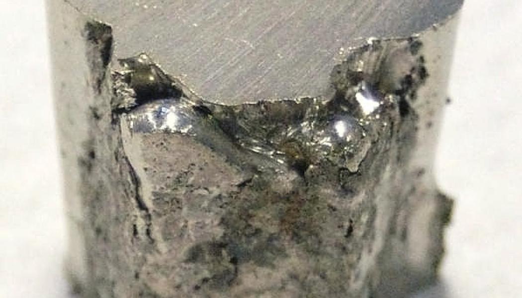Dysprosium. Photo: Materialscientist/Wikimedia Commons