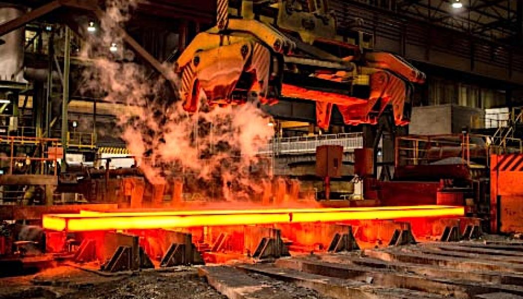 Steel plate is straightened after rolling to achieve the shape and flatness needed for further processing. Salzgitter says its new machine will help it supply steel for energy infrastructure, including potential offshore wind applications. Photo: Salzgitter AG.

