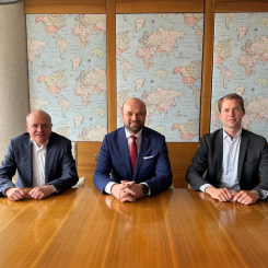 Thomas Hansmann CTO of SMS group Sami Takaluoma President and CEO of Metso and Jochen Burg CEO of SMS Group. Photo: Metso