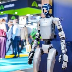 Deployed at the Orano Melox Ecole des Métiers in the Gard region of France, the robot named Hoxo is equipped with  embedded artificial intelligence (AI) and advanced sensors for real-time perception, autonomous navigation, execution of technical gestures, and interaction. Its purpose is to replicate human movements and operate alongside teams within nuclear facilities, including in challenging intervention environments. Photo: Capgemini, Orano, HOXO Cyril Crespeau