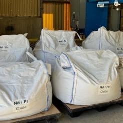 One tonne ‘supersacks’ of finished NdPr oxide produced at Energy Fuels’ White Mesa Mill in Utah. Photo: CNW Group/Energy Fuels Inc.)