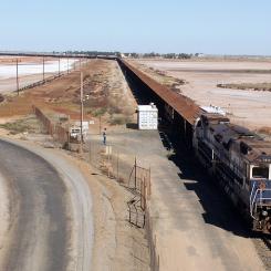 Iron ore train arriving at Port Hedland in Pilbara. Photo: Nachoman.au/Wikimedia Commons