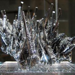 Antimony. Photo: pepperedjane/Wikimedia Commons