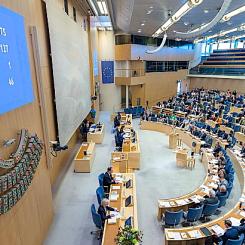 The Swedish Parliament has approved legislative changes aimed at simplifying uranium mining and opening more coastal locations to future nuclear power projects. Photo: Melker Dahlstrand/Swedish Parliament.