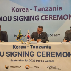Officials from POSCO and Black Rock Mining, among others, during the agreement signing ceremony. Credit: Black Rock Mining Limited
